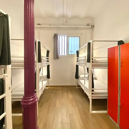 Safestay Barcelona Gothic-2