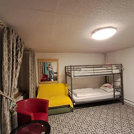 Friendly Hostel Zuerich-3