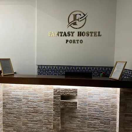 Fantasy Hostel Porto-3