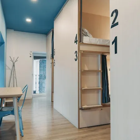 Mola Hostel-2
