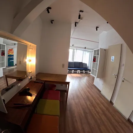 Vitae Hostel-2