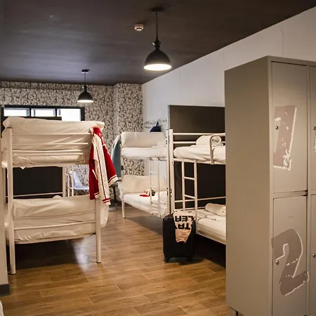 Room Ventura-2