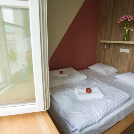 Safestay Warsaw Old Town-2