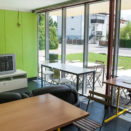 Simbol Hostel & Rooms With Free Private Parking-2
