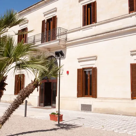 Lobby Collective Hostel - Lecce-3