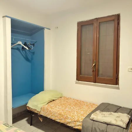 Naples Pizza Hostel-2