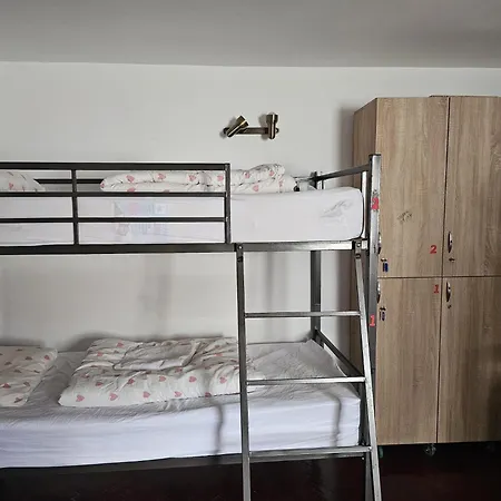 Hostel Sport Bucharest-2