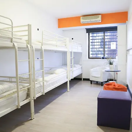 Hostels Meetingpoint-3