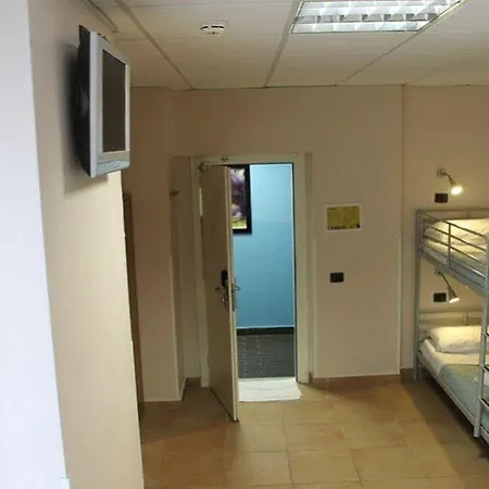 Plus Florence Hostel-3