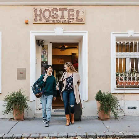 Vienna Hostel Ruthensteiner-2