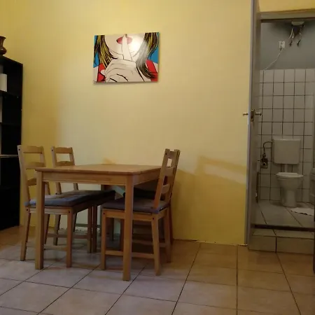 Hobar Hostel-2