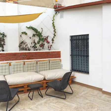 Hostel Numero Trece - Private Capsule Deds - Albergue Juvenil - FREE towels, coffee&tea, remote check-in-2