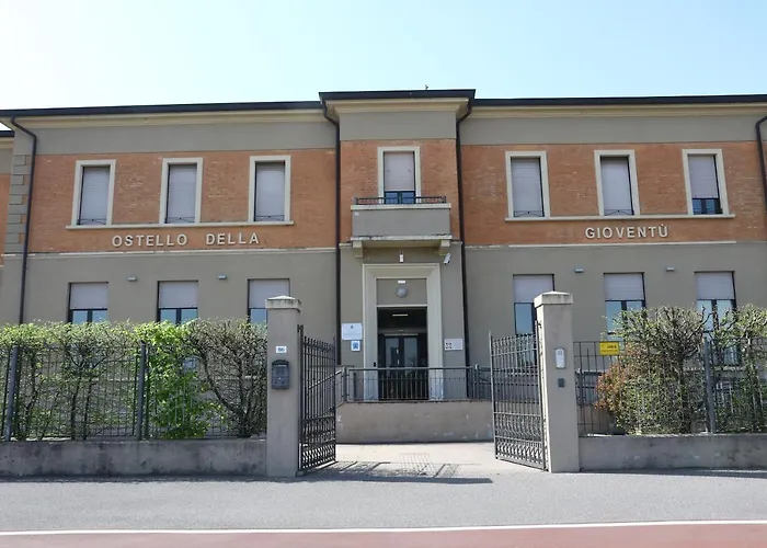 Student'S Hostel Parma