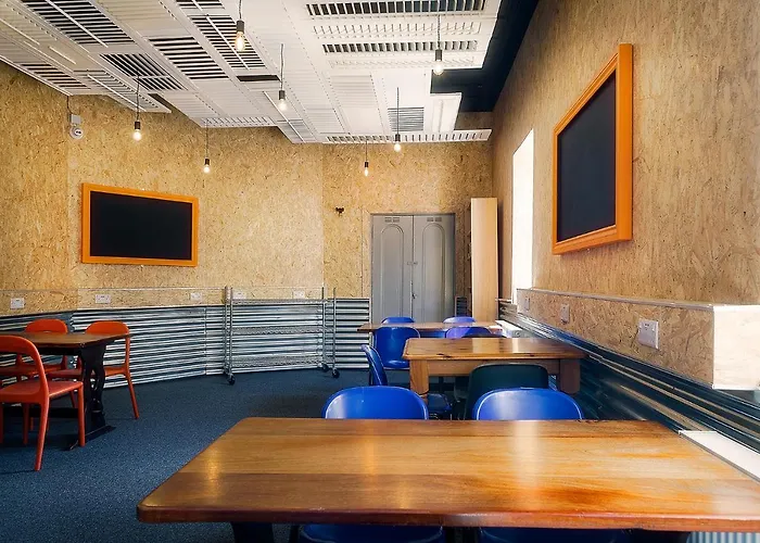 Princes Street Hostel Edimburgo