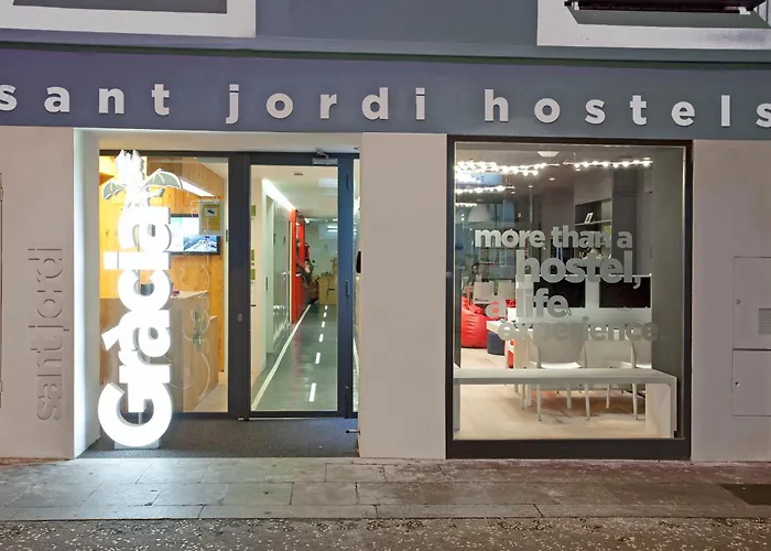 Sant Jordi Hostels Gracia Barcellona