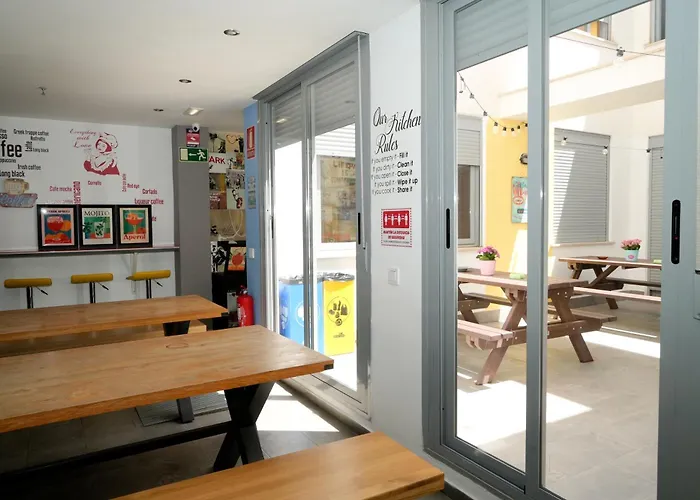 New Art Hostel - Albergue Juvenil Palma di Maiorca