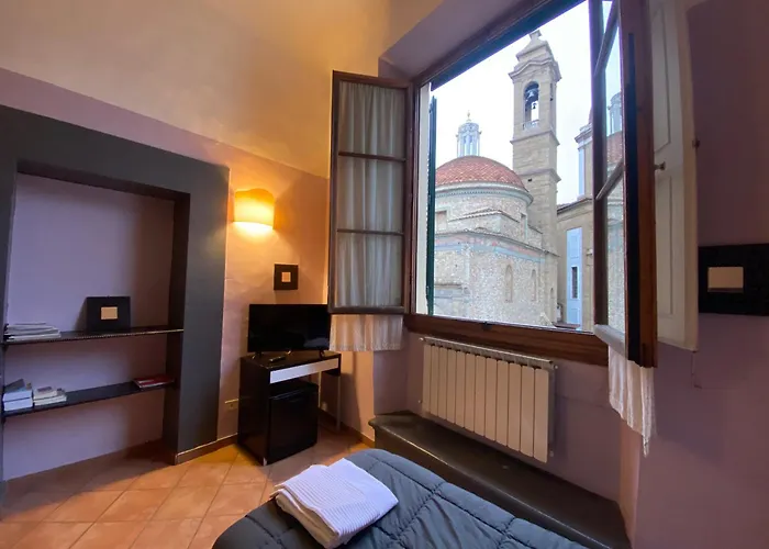 OstelliEmerald Palace