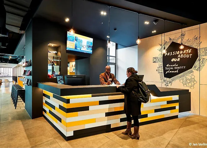 Sleep Well Youth Hostel Bruxelles