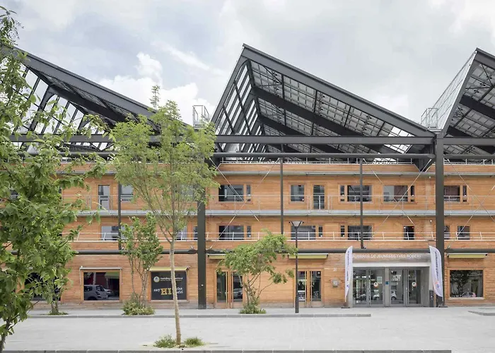 OstelliAuberge De Jeunesse Hi Paris Yves Robert