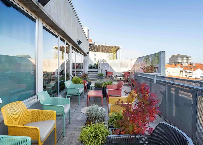 OstelliIbis Styles Ljubljana The Fuzzy Log