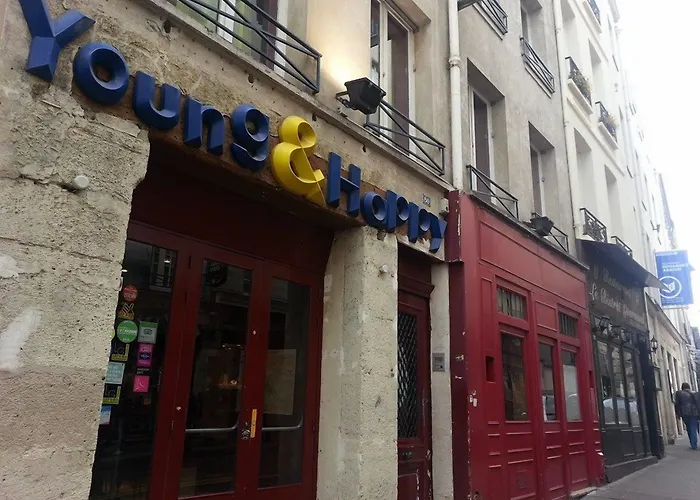 Young And Happy Latin Quarter By Hiphophostels Parigi