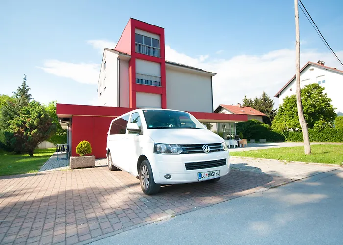 Simbol Rooms With Free Private Parking Lubiana