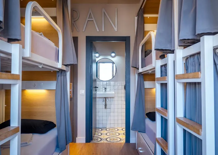 Factory Hostels Barcellona