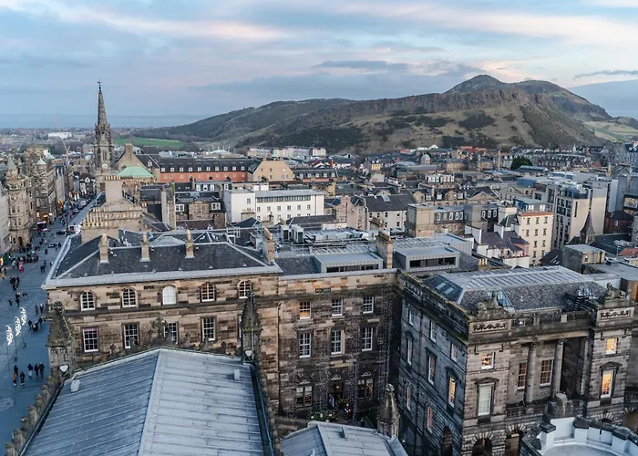 Ostello Code - The Court, Edimburgo