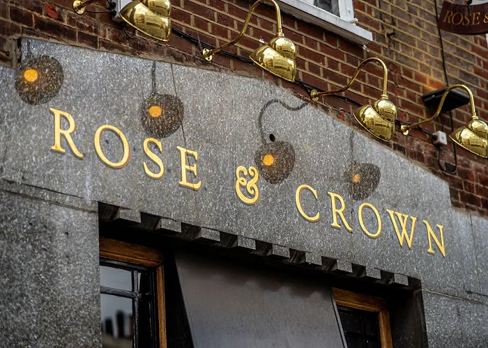 Publove @ The Rose & Crown Londra