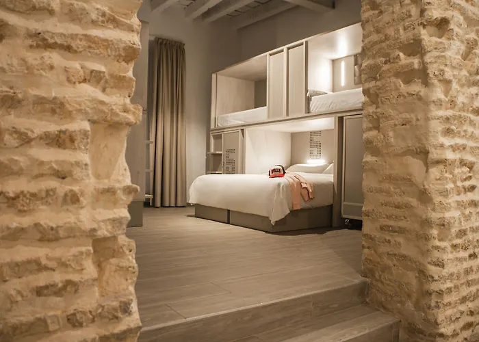 Room Salvador Siviglia