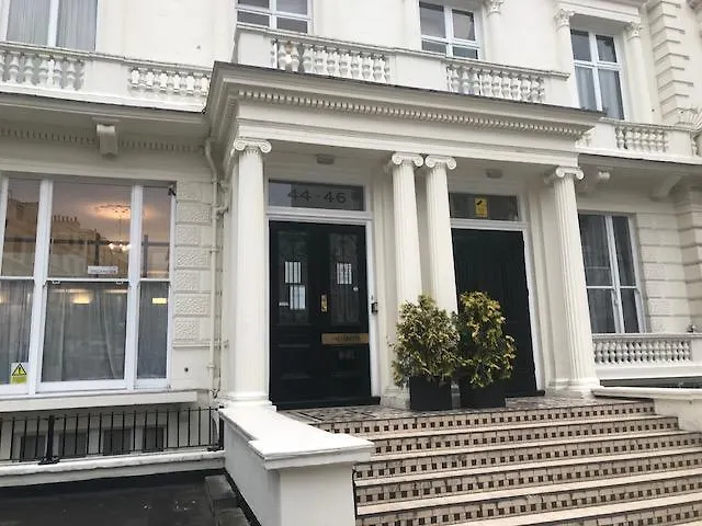 Ostello Leinster House Londra